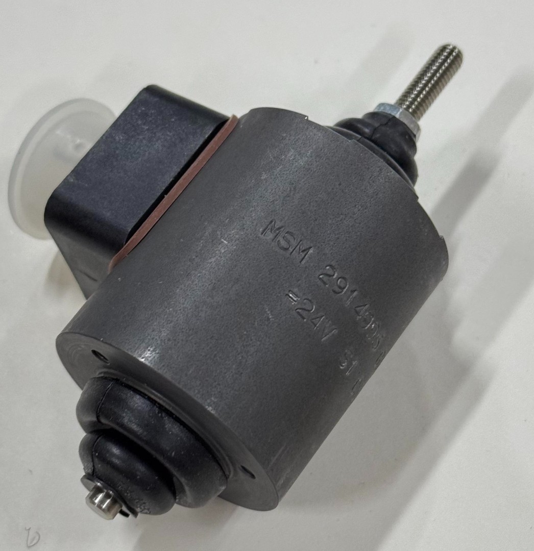 Комплектующие  для полиграфического оборудования 300323 Roland 700.Пневмоцилиндр вала передаточного валика